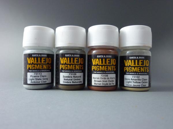 Vallejo Pigment Light Yellow Ocre 30ml